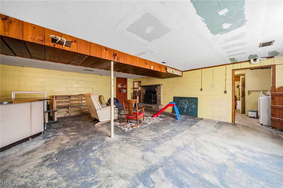 Far Hills Estates - Residential