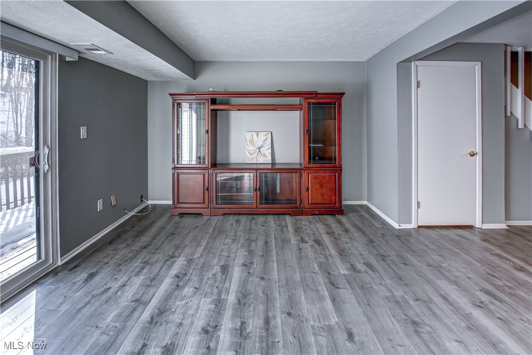 Pine Hill Condo C - Residential