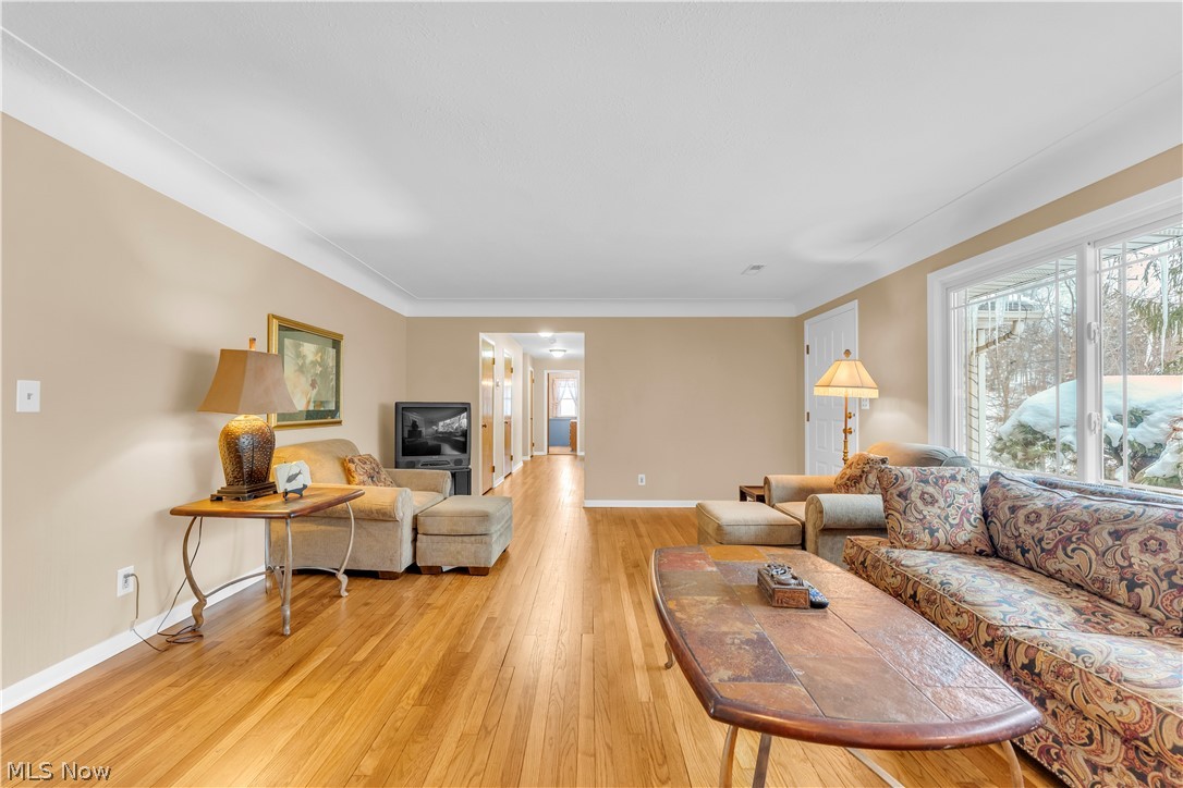 Hilton Ave Sub/R Wieses - Residential