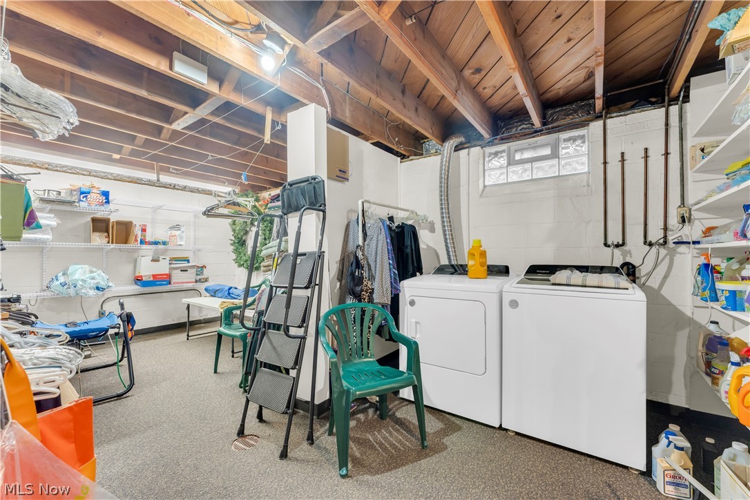 Hilton Ave Sub/R Wieses - Residential