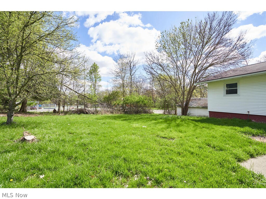 Crestwood - Residential