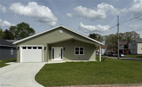 317 S Wallace Street, Uhrichsville, OH 44683 - MLS#: 5119690