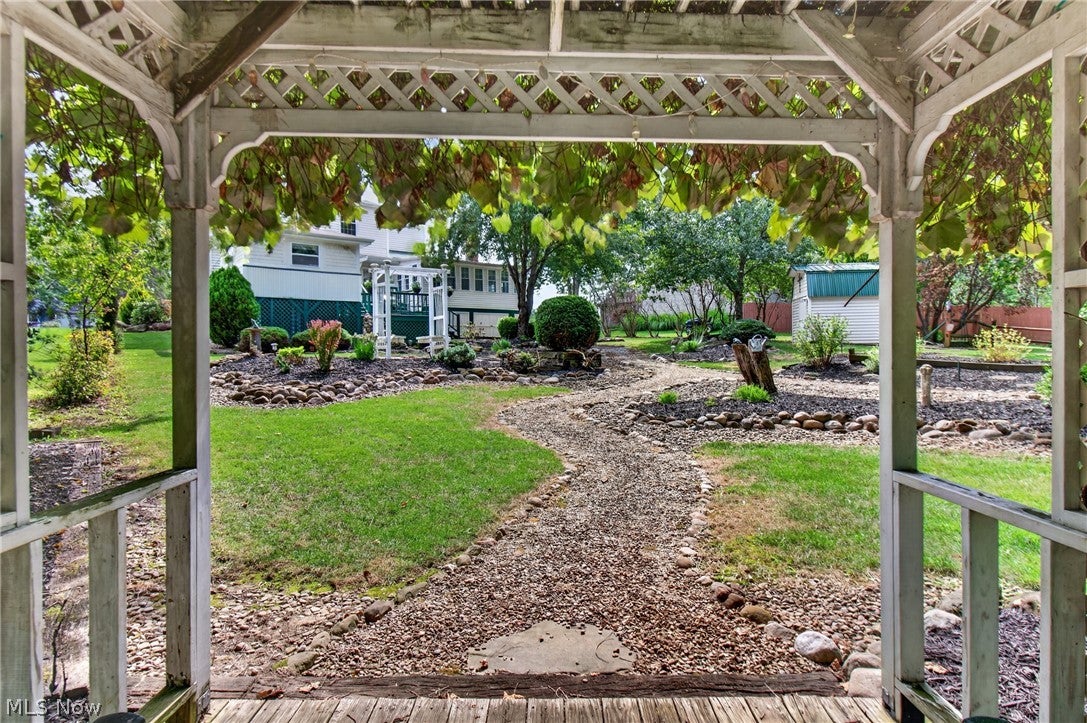 1690 Lares Lane