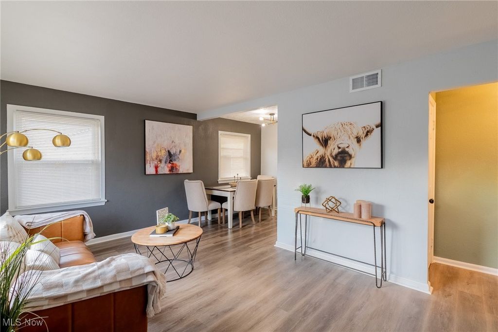 Photo of 2441 Malden Road, Cleveland, OH 44121 (MLS # 5173701)