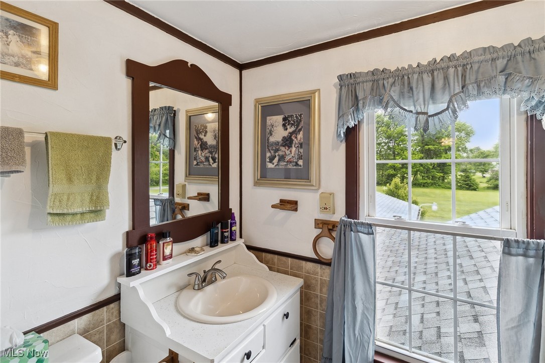 2860 Middle Road, Pierpont, Ohio image 24