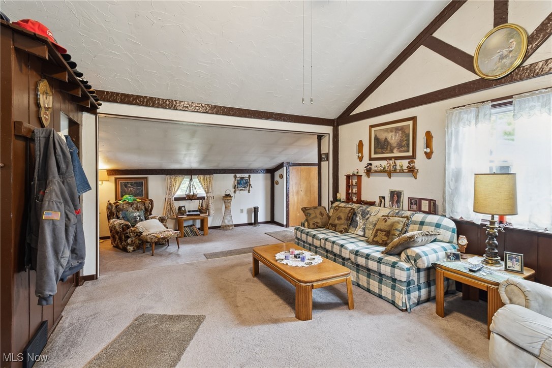 2860 Middle Road, Pierpont, Ohio image 8