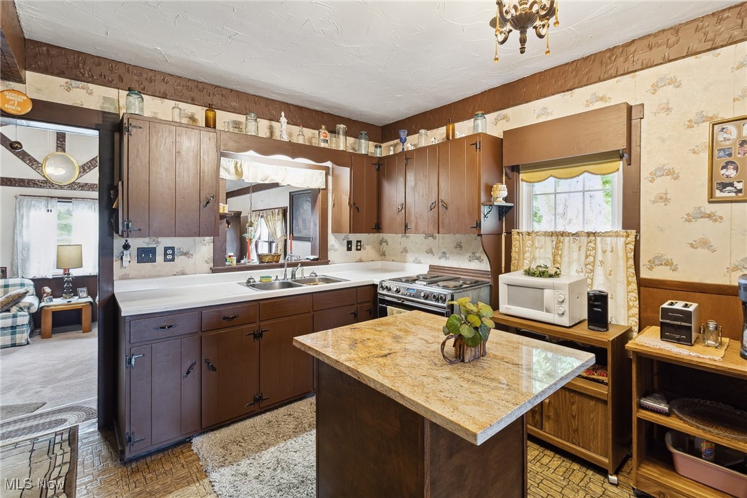 2860 Middle Road, Pierpont, Ohio image 14