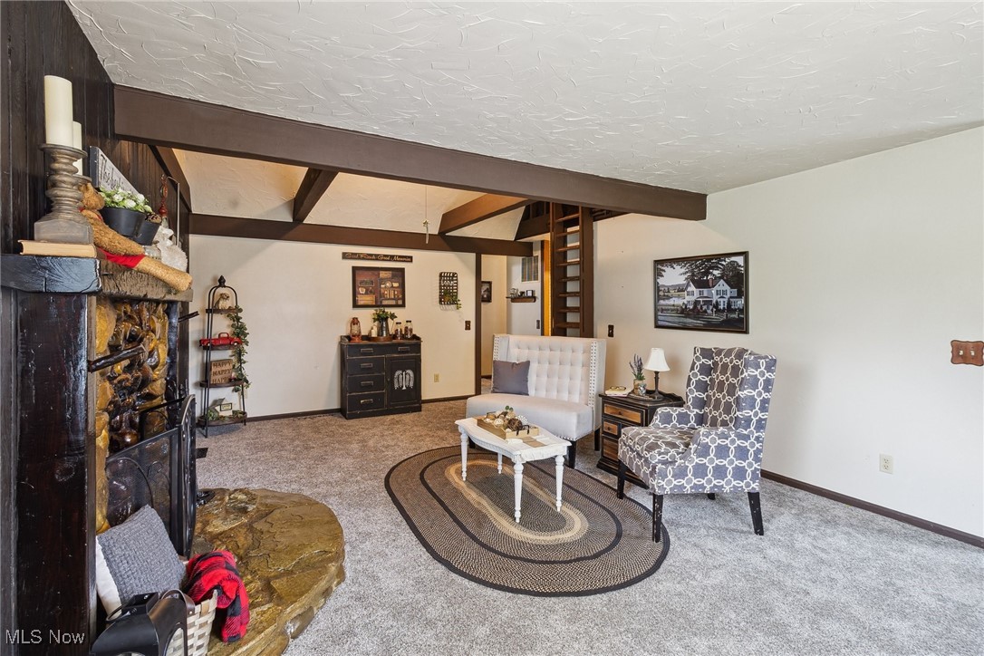 2860 Middle Road, Pierpont, Ohio image 34