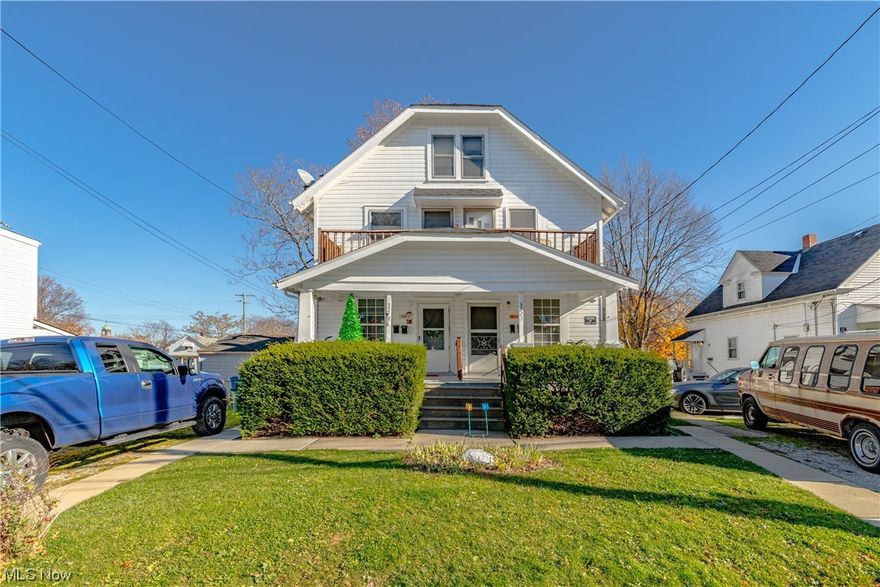 Welcome to this rare opportunity for a fully cash-flowing 4-plex! This large multi-family home is a solid investment opportunity and current rents are believed to be under current market value. Low operating expenses - with tenants paying their own heat/electric utilities. The property has four fully occupied units. Each unit consists of 1 bedroom and 1 full bath. Rents for the units currently are: unit 1, $300.00/month, month-to-month lease, unit 2, $375.00/month, month-to-month lease; unit 3, $400.00/month, month-to-month lease; unit 4, $400.00/month,;month-to-month lease. Units 1 and 2 are on the main level, units 3 & 4 are on the second level. Units 3 & 4 have been recently updated within the past few years with newer flooring and carpet. Unit 1 updates within the past few years include fresh paint, newer carpets, and newer light fixtures. Unit 2 has a newer high energy efficient furnace (2013). Both unit 1 and unit 2 have their own separate basement. Some other updates throughout the entire property include newer roof (2015), newer copper drains and water lines throughout the building, and four updated breaker panels (2013). The seller prefers to sell this property (Parcel ID #0300098124002) (MLS #4503847) AND his DUPLEX (Parcel ID #0300098124026)(MLS #4503849) next to it as a PACKAGE deal. Seller willing to give a 10% discount for the total package deal bought together which would bring the purchase price to $220,410. Call now to learn more!