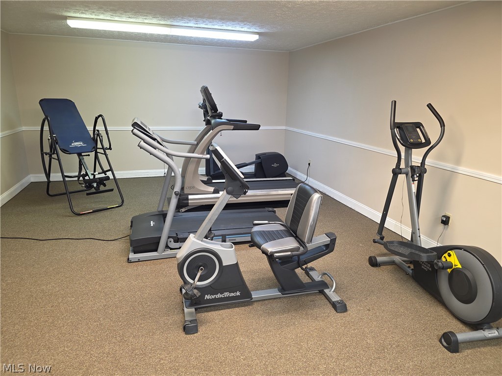 Country Club Twnhs North Condo - Residential