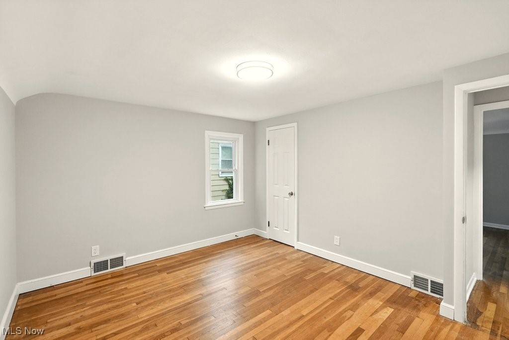 Lyndhurst, Ohio 44124, United States, 4 Bedrooms Bedrooms, ,3 BathroomsBathrooms,Residential,Active,198538