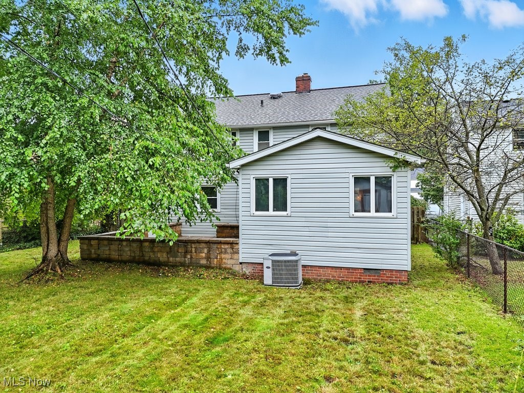 Lyndhurst, Ohio 44124, United States, 4 Bedrooms Bedrooms, ,3 BathroomsBathrooms,Residential,Active,198538