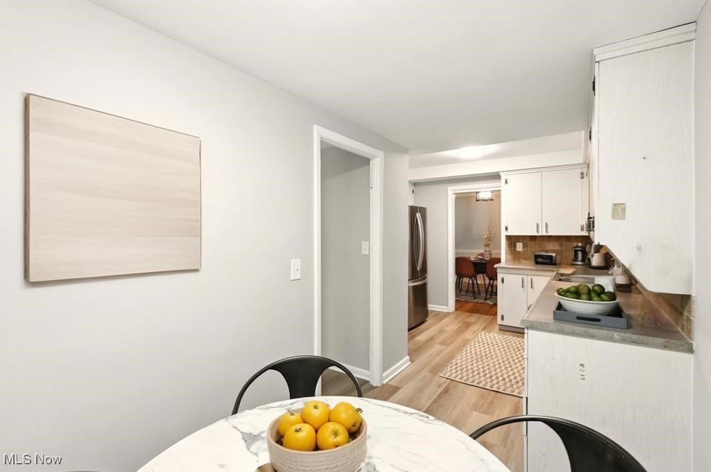 Lyndhurst, Ohio 44124, United States, 4 Bedrooms Bedrooms, ,3 BathroomsBathrooms,Residential,Active,198538