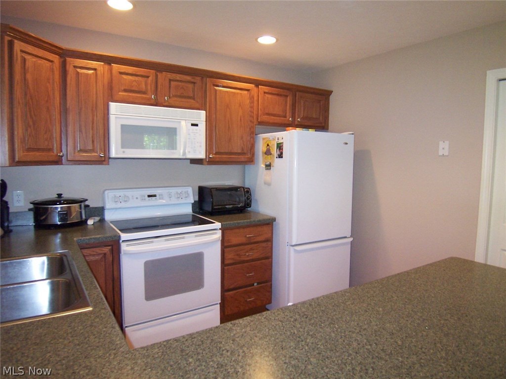 Woodbury Condos Ph Xxxiii - Residential