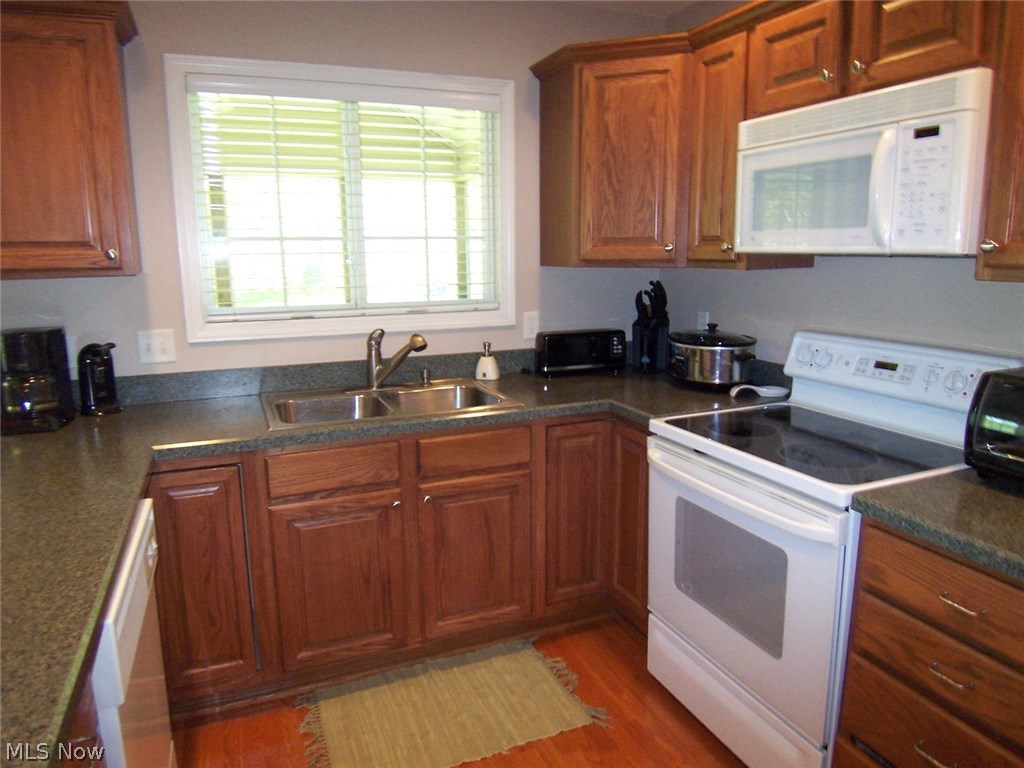 Woodbury Condos Ph Xxxiii - Residential