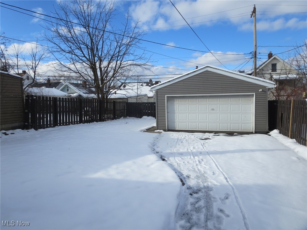 Garfield Pkwy - Residential