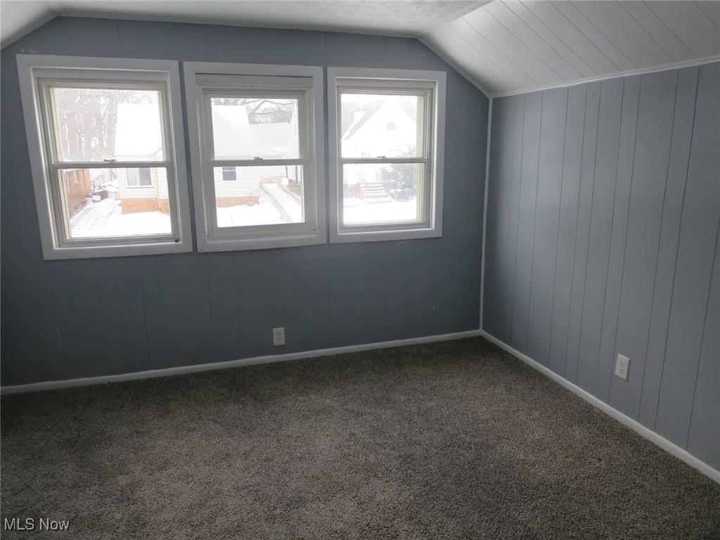 Garfield Pkwy - Residential