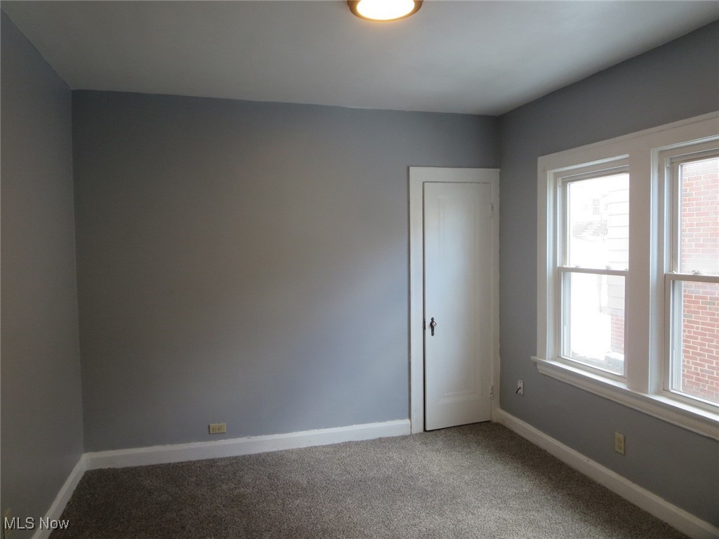 Garfield Pkwy - Residential