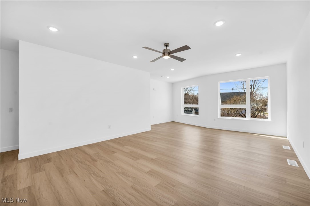 1365 W 74th Street, Cleveland, Ohio image 3