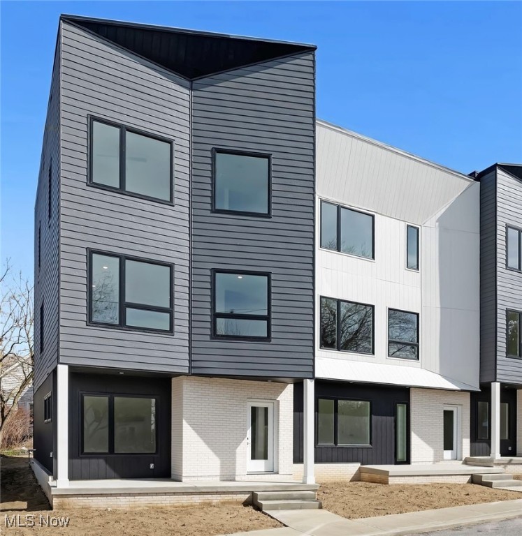 1365 W 74th Street, Cleveland, Ohio image 30