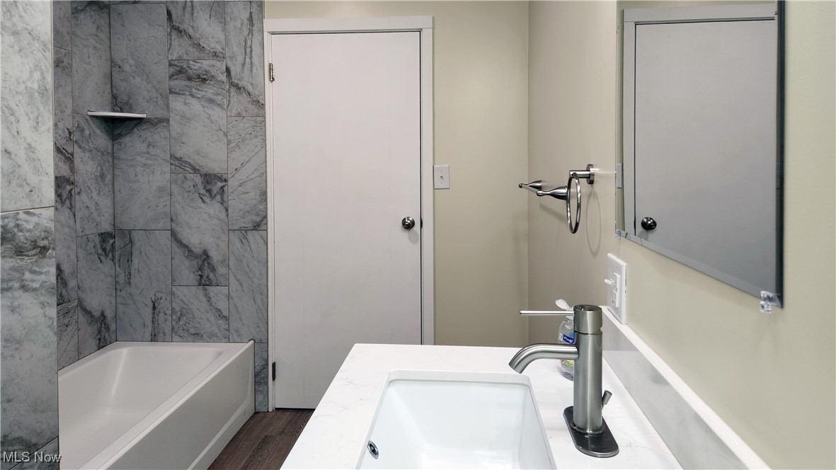 Royal Oak Sub - Residential Lease