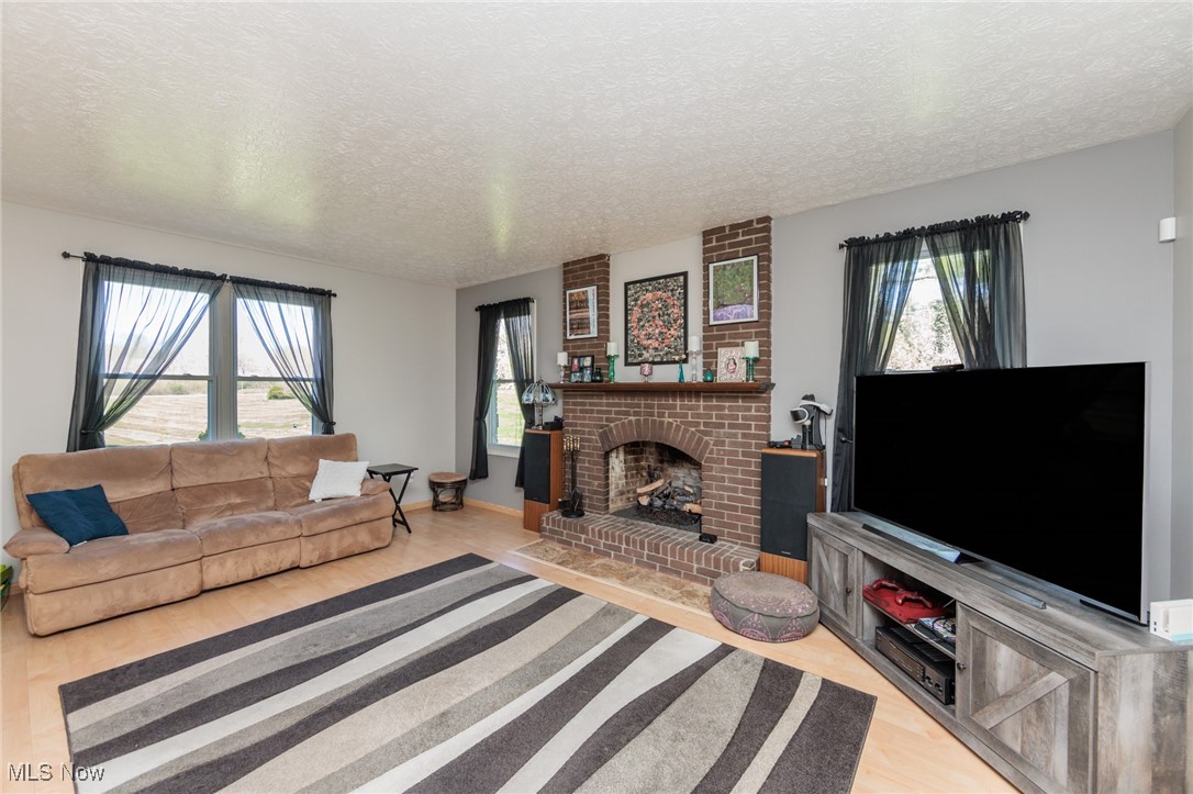 10805 Wilson Mills Road, Chardon, Ohio image 38