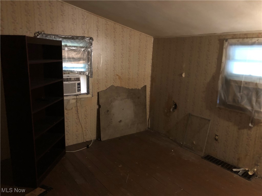 1123 N Hametown Road