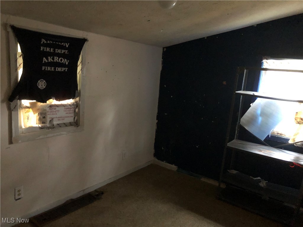 1123 N Hametown Road