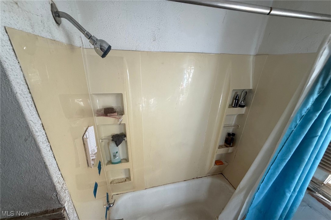 City/Youngstown - Residential