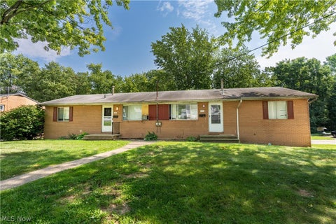 Multifamily For Sale - 316 Pershing Avenue<br/> Stark County, Massillon, OH 44646