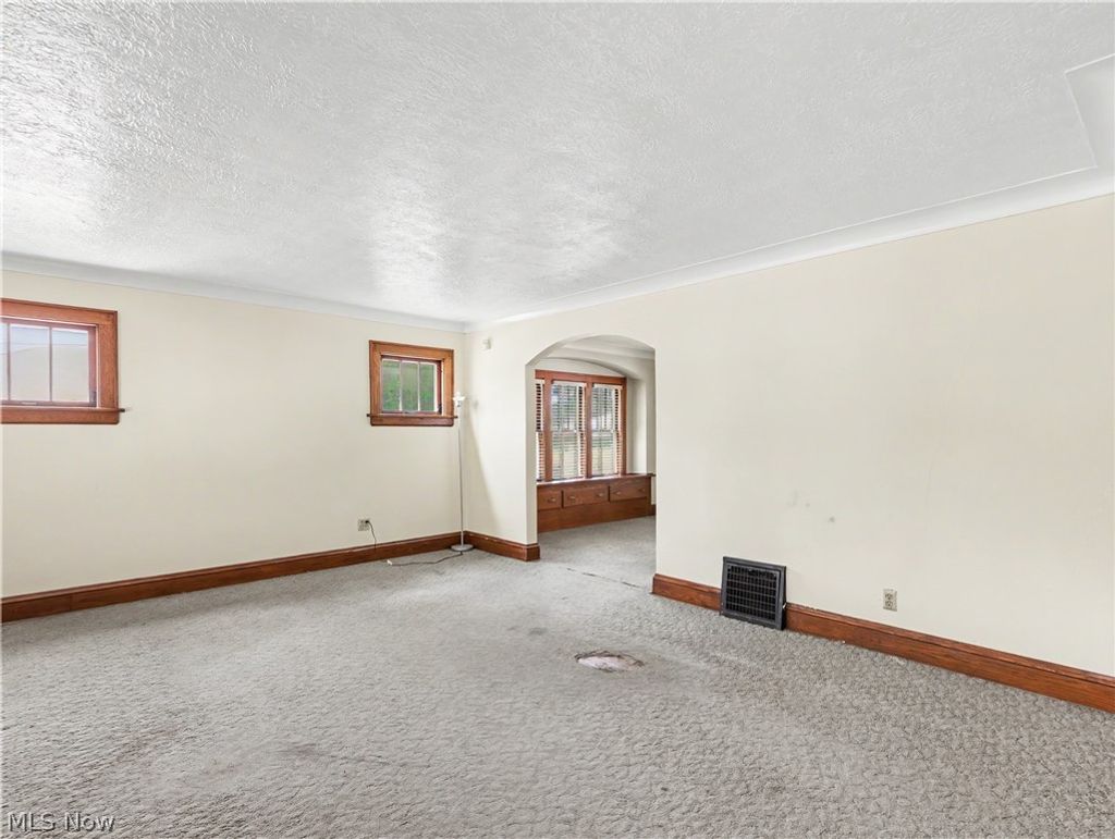 Photo of 1458 Breiding Road, Akron, OH 44310 (MLS # 5224452)