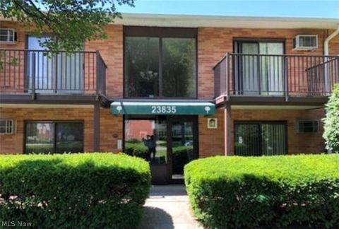 Condo For Sale - 23835 David Drive #207<br/> North Olmsted, OH 44070