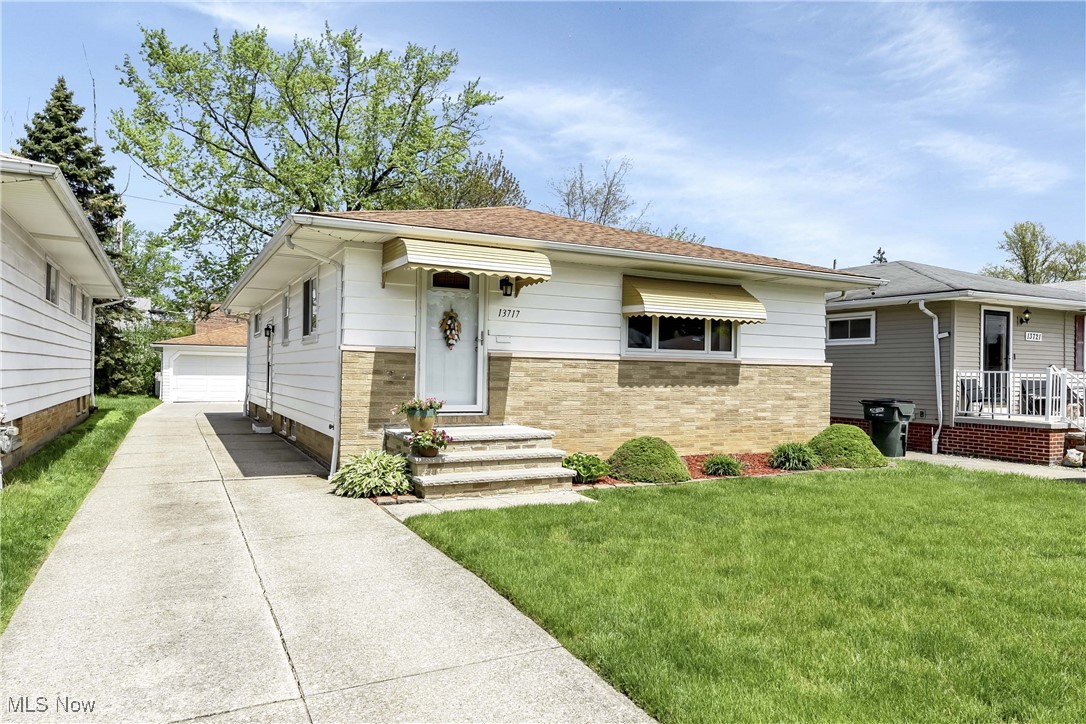 13717 Carpenter Road, Garfield Heights, Ohio image 10