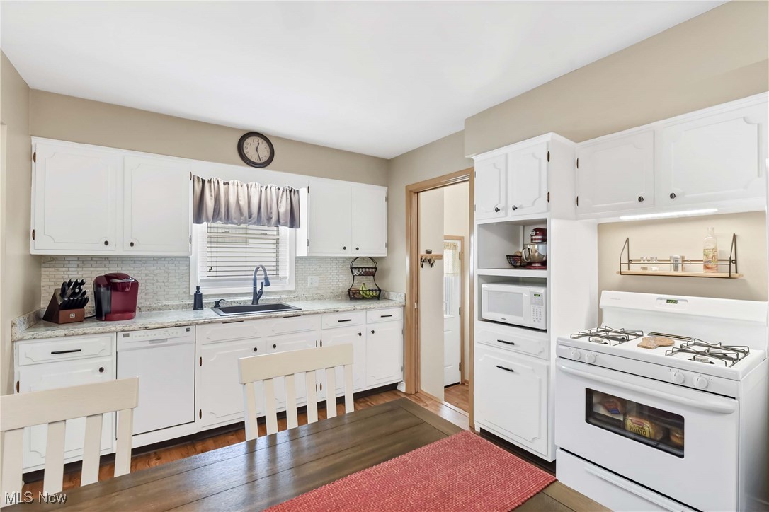 13717 Carpenter Road, Garfield Heights, Ohio image 21