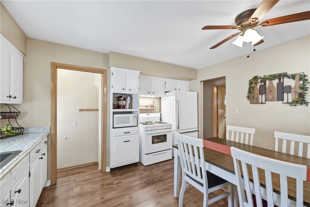 13717 Carpenter Road, Garfield Heights, Ohio image 20