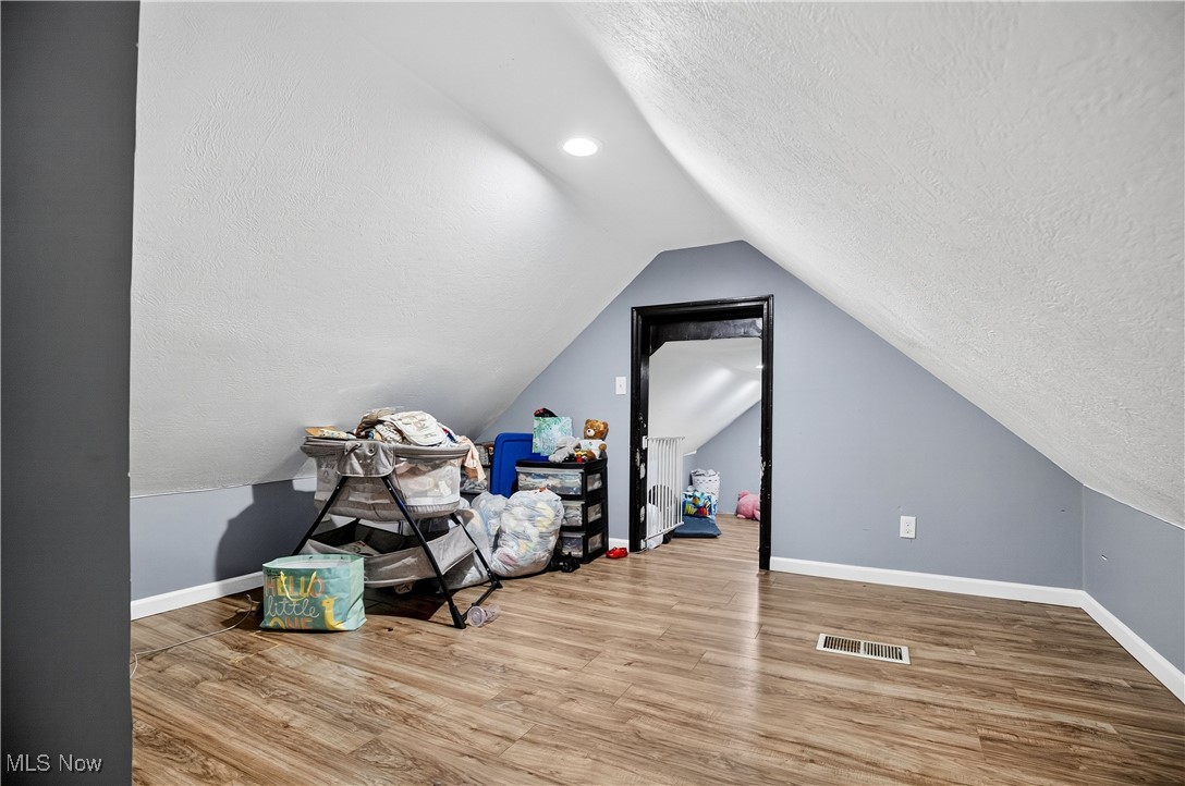 James M Hoyts - Residential