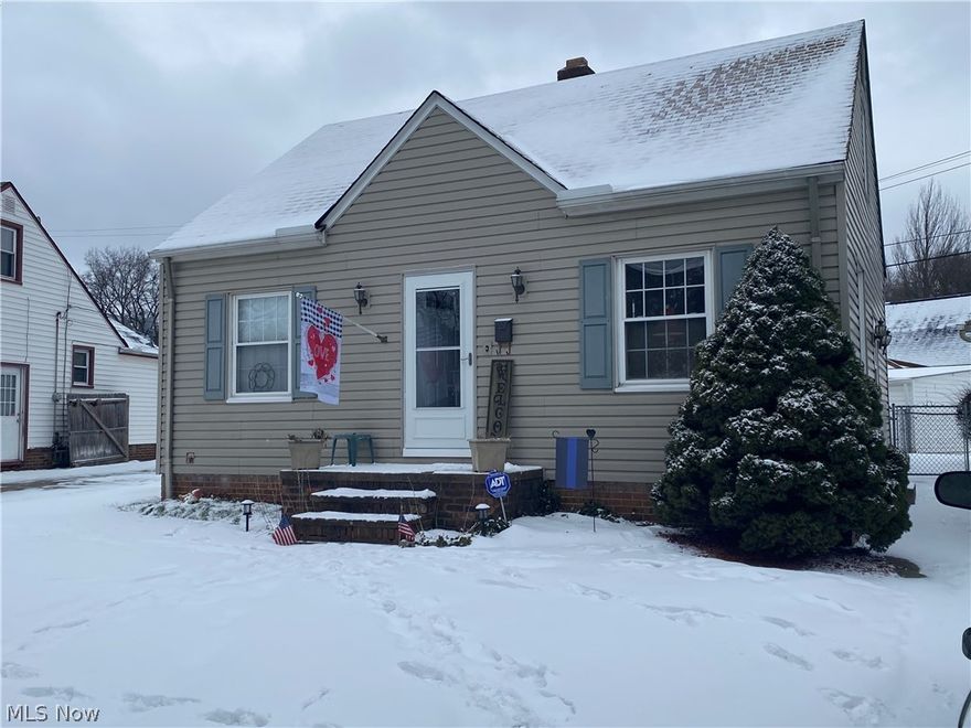 This cape cod is ready for you. Walking in you will be invited to a welcoming living room. The kitchen will lead you right out to the back deck and your fenced-in backyard will give you the privacy you want while enjoying your new home. This three-bedroom home is ready for you to make your own.