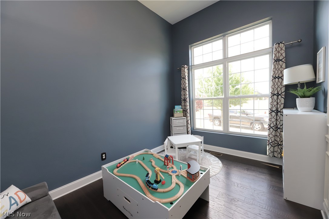 Oak Hollow - Residential