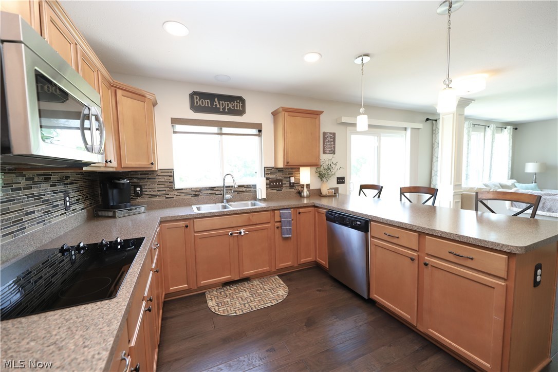 Oak Hollow - Residential