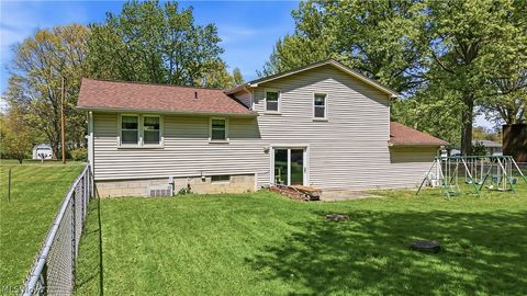 Tiny photo for 42033 Edward Circle, Columbiana, OH 44408 (MLS # 5209348)