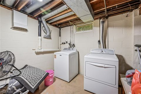 Tiny photo for 42033 Edward Circle, Columbiana, OH 44408 (MLS # 5209348)