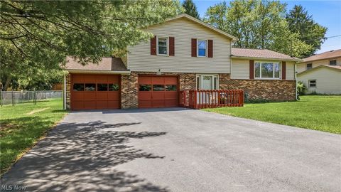 Tiny photo for 42033 Edward Circle, Columbiana, OH 44408 (MLS # 5209348)