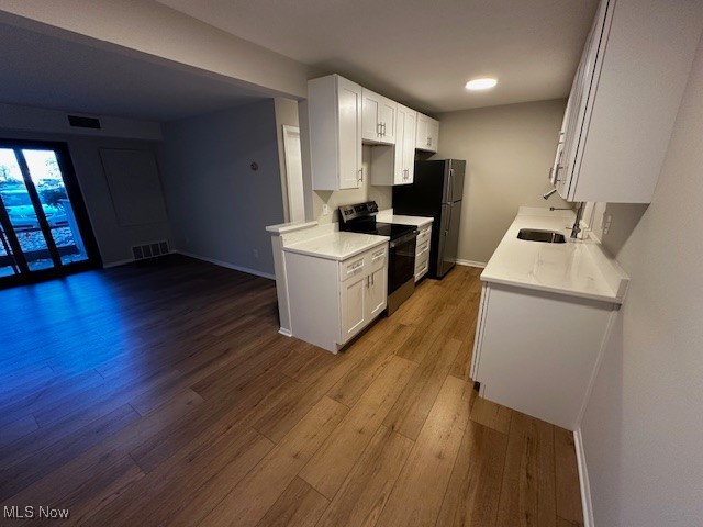 Cedarwood Village Condo 03 - Residential