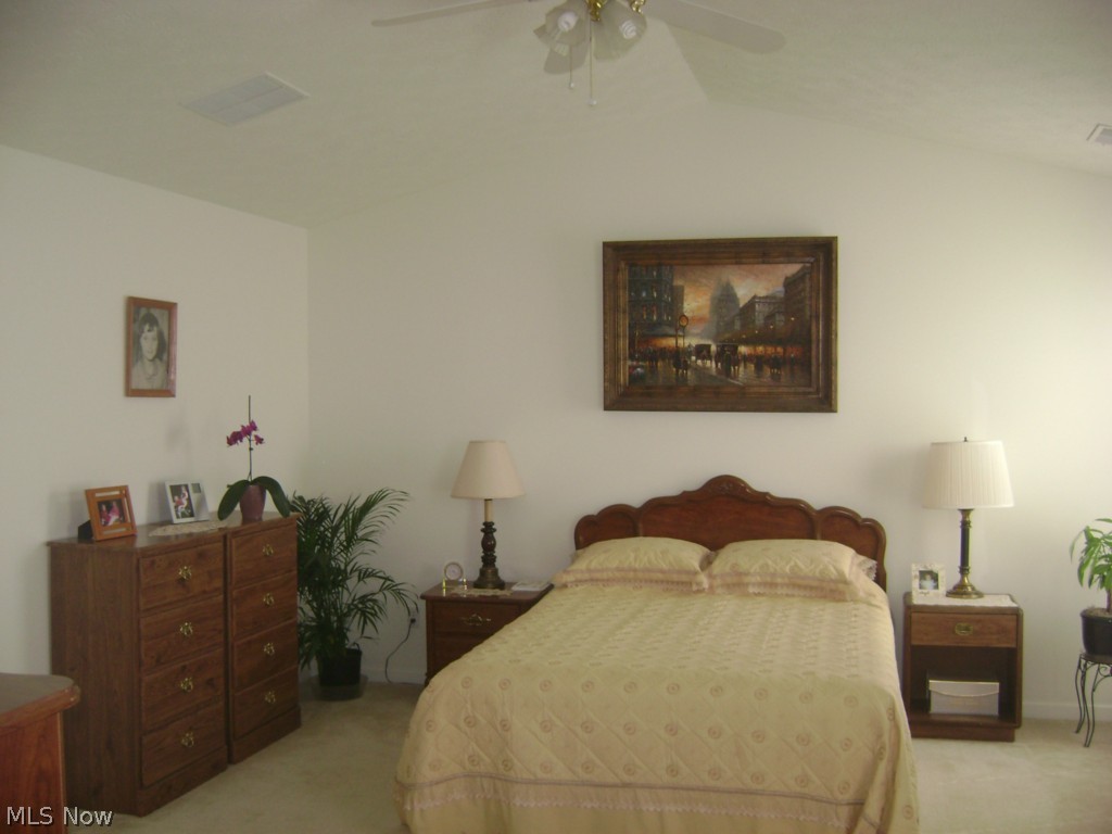 Sandstone Ridge - Residential Lease