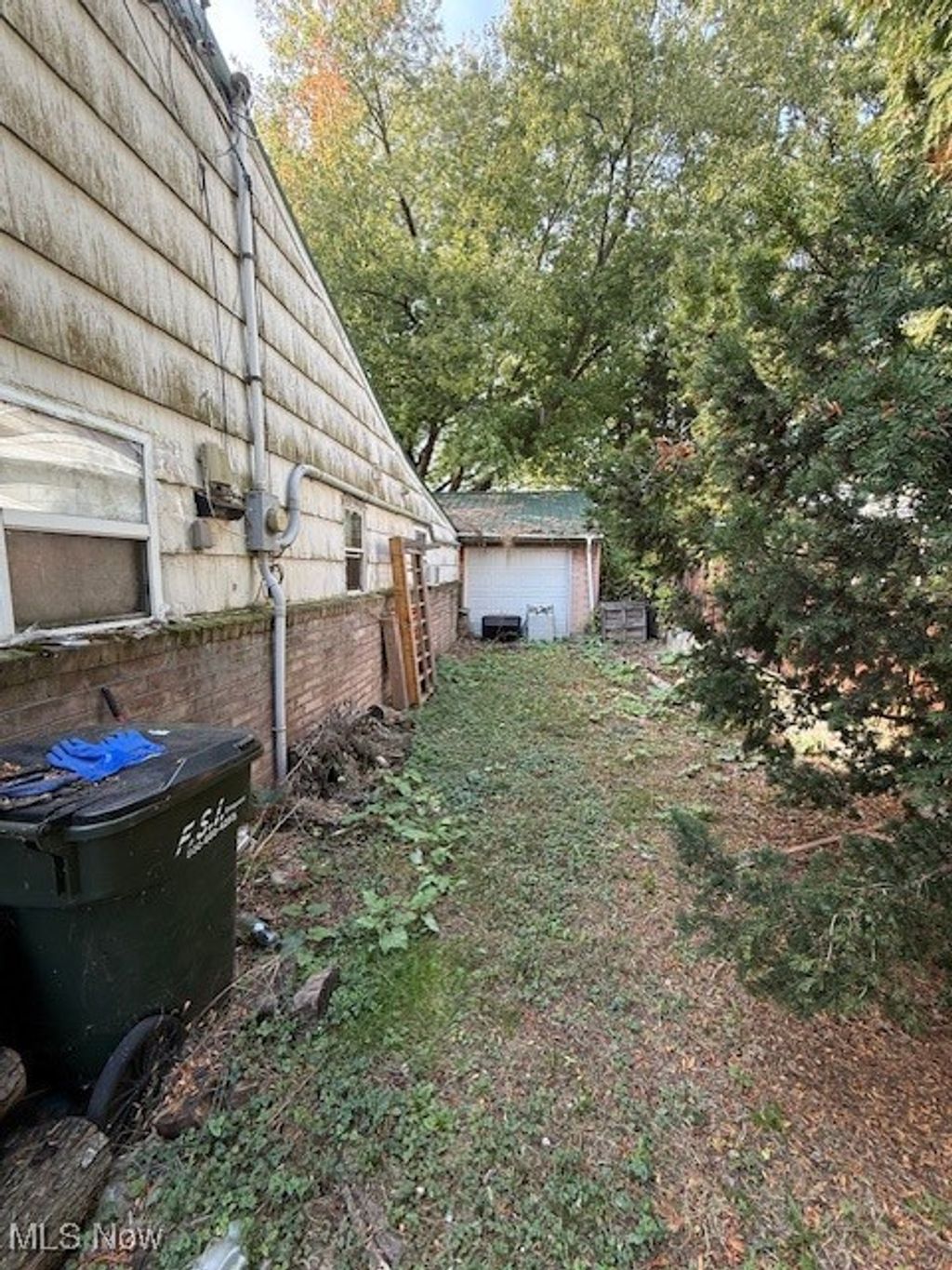 Photo of 1805 Mills Street, Sandusky, OH 44870 (MLS # 5166052)