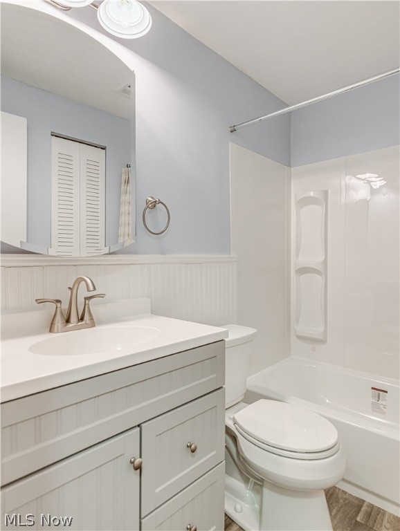Silver Lake Towers Condo - Residential