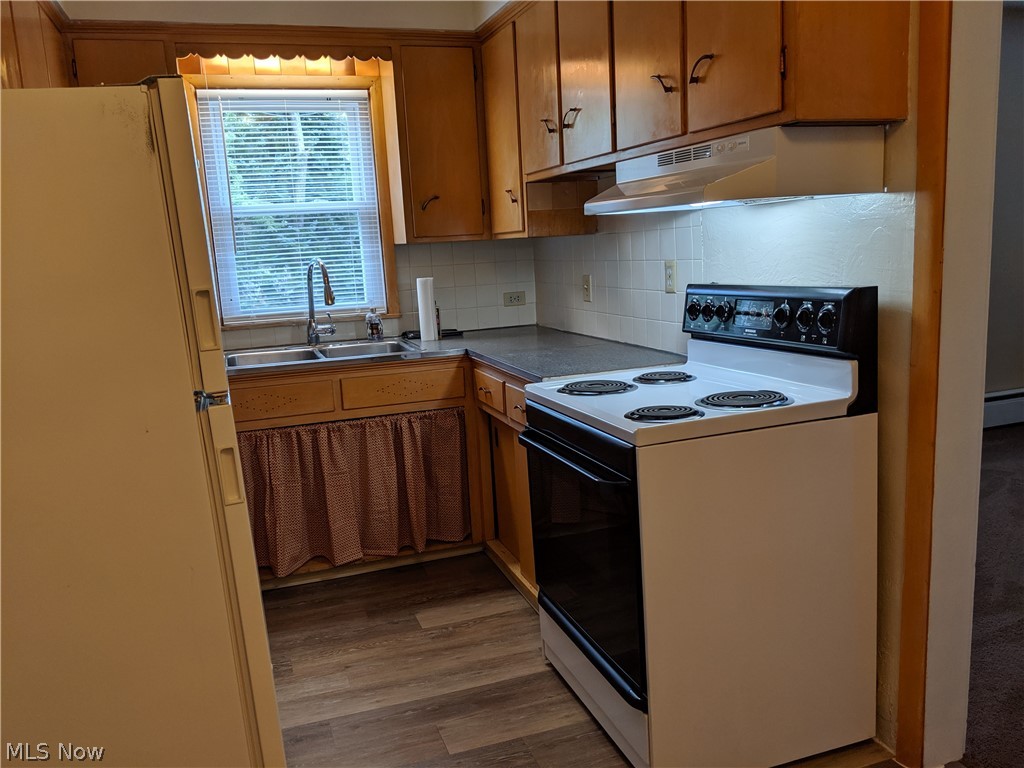 Cuyahoga View Estate - Residential Lease