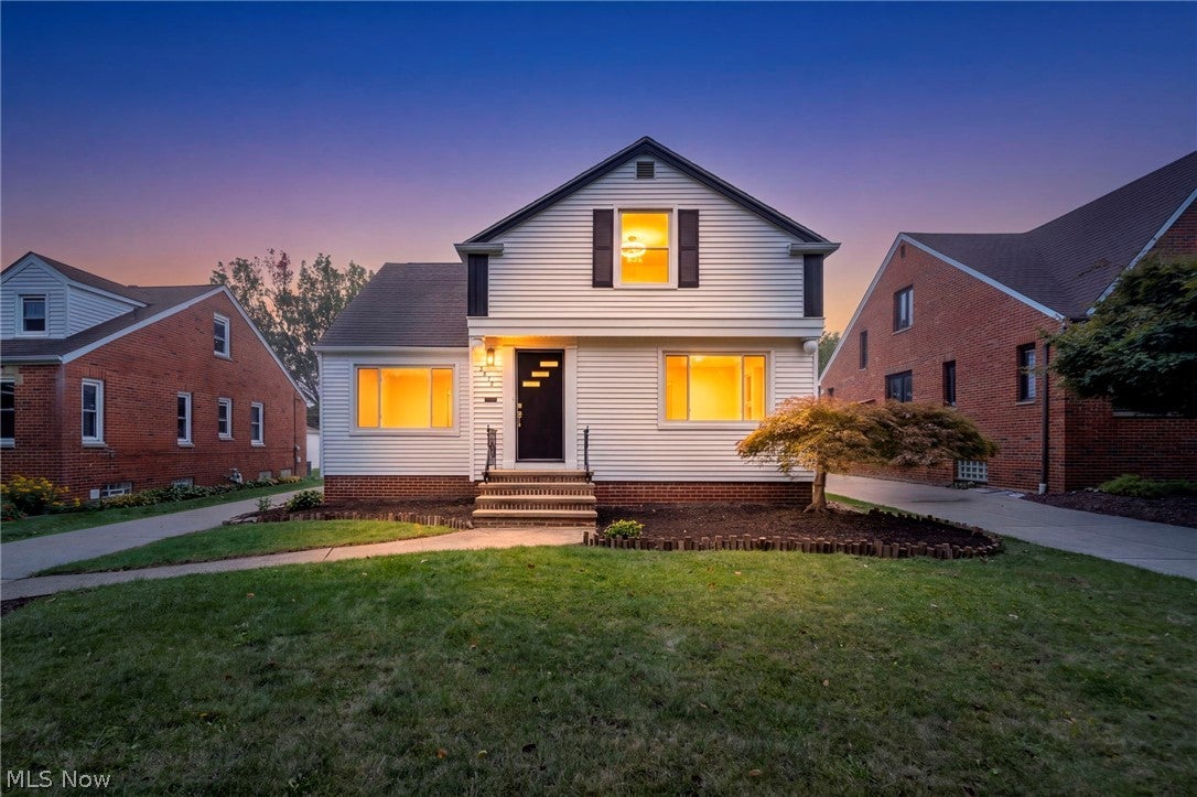 3813 Forestwood Drive