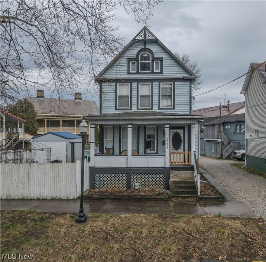Don’t miss this Harmar Charmer! This beautiful home offers 3-4 beds and 1.5 baths. Step inside to see the woodwork leading you up the staircase, first-floor laundry room, large sunroom off the dining area leading to the back deck and into the fenced-in yard. Upstairs you will find the bedrooms on the 2nd and 3rd floor and full bathroom. Easily put your final touches on the full basement and have additional living space.  Sitting on a double lot with off-street parking and is close to all your downtown amenities. Call for your showing today!