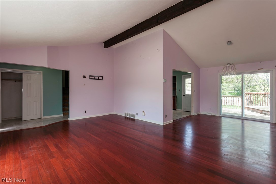 Royal Blvd - Residential